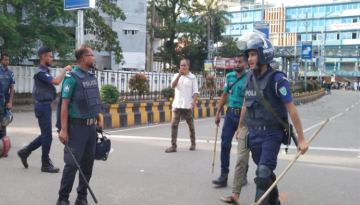 সিলেটে ১৫ দিনে গ্রেফতার ১৫৪ সিলেটে ১৫ দিনে গ্রেফতার ১৫৪