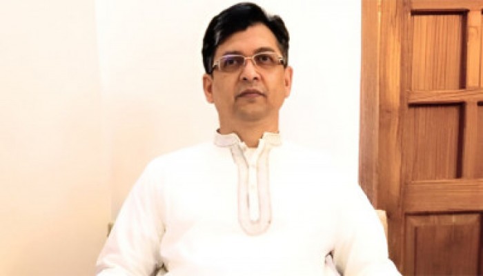 ৯ বছর পর দেশে ফিরলেন বিএনপি নেতা সালাউদ্দিন ৯ বছর পর দেশে ফিরলেন বিএনপি নেতা সালাউদ্দিন