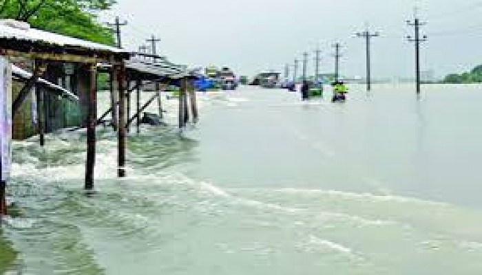 ফেনীর বন্যার্তদের পাশে উত্তর সুরমা চাকুরিজীবী পরিষদ ফেনীর বন্যার্তদের পাশে উত্তর সুরমা চাকুরিজীবী পরিষদ