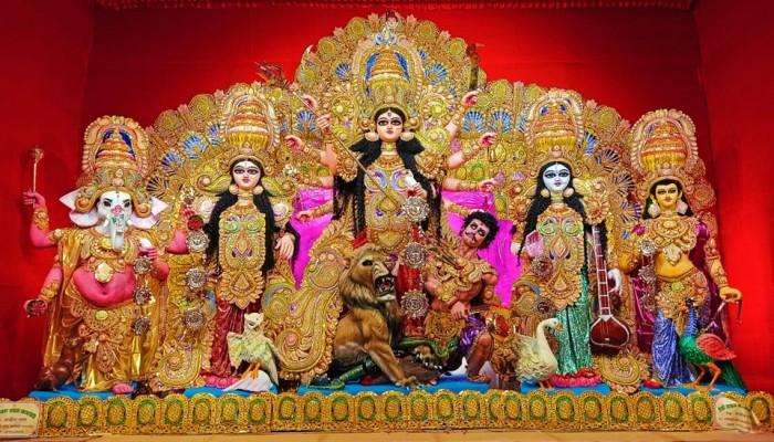 আজ শুরু হচ্ছে শারদীয় দুর্গোৎসব আজ শুরু হচ্ছে শারদীয় দুর্গোৎসব