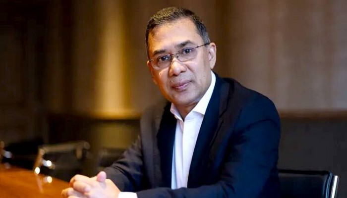 রাষ্ট্রের নিরাপত্তা ও সংবিধান বিষয়ে তাড়াহুড়া নয় : তারেক রহমান রাষ্ট্রের নিরাপত্তা ও সংবিধান বিষয়ে তাড়াহুড়া নয় : তারেক রহমান