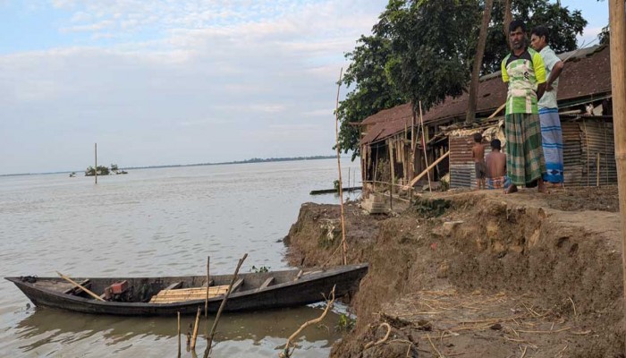 হাওরে ‘অপরিকল্পিত’ বাঁধে বিলীনের পথে জয়পুর হাওরে ‘অপরিকল্পিত’ বাঁধে বিলীনের পথে জয়পুর