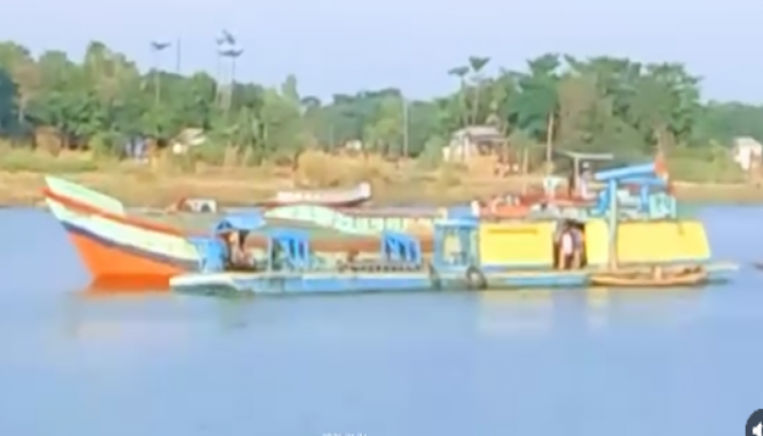 সুরমা নদী থেকে ড্রেজারে মাটি উত্তোলন : ৩ জনের কারাদন্ড সুরমা নদী থেকে ড্রেজারে মাটি উত্তোলন : ৩ জনের কারাদন্ড