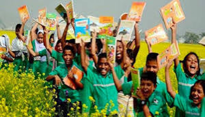 উৎসব হচ্ছে না, জানুয়ারিতেই পাঠ্যবই পাবে শিক্ষার্থীরা উৎসব হচ্ছে না, জানুয়ারিতেই পাঠ্যবই পাবে শিক্ষার্থীরা