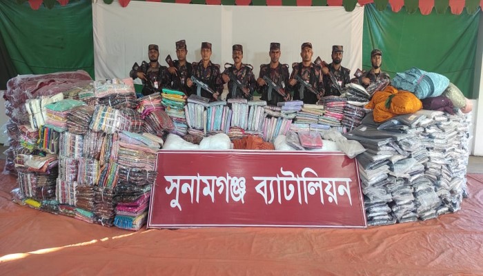 দেড় কোটি টাকার ভারতীয় পণ্য জব্দ দেড় কোটি টাকার ভারতীয় পণ্য জব্দ