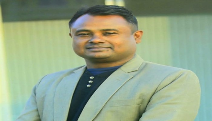 চাঁদাবাজির অভিযোগে যুবলীগ নেতা গ্রেফতার চাঁদাবাজির অভিযোগে যুবলীগ নেতা গ্রেফতার