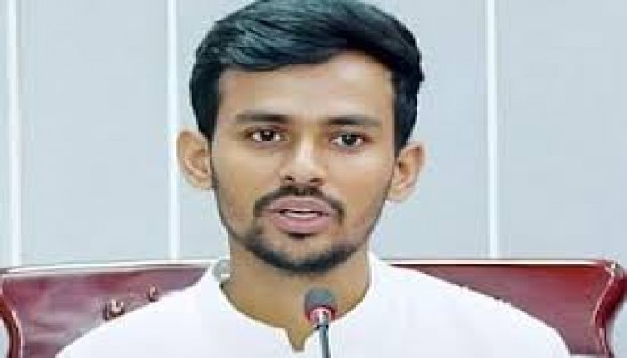 আমাদের সব শেষ হয়ে গেছে : উপদেষ্টা আসিফ আমাদের সব শেষ হয়ে গেছে : উপদেষ্টা আসিফ