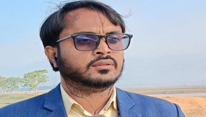 সাংবাদিকতার ‘বাম্পার ফলনে’ সংবাদের উৎপাদন ব্যাহত সাংবাদিকতার ‘বাম্পার ফলনে’ সংবাদের উৎপাদন ব্যাহত