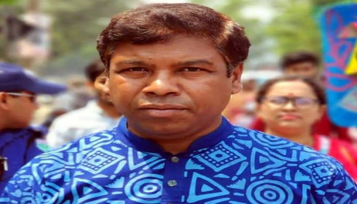 সুনামকণ্ঠের জন্মদিনে প্রত্যাশা সুনামকণ্ঠের জন্মদিনে প্রত্যাশা