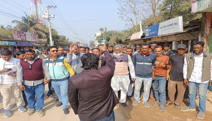 বিশ্বম্ভরপুরে বিএনপি’র আনন্দ মিছিল বিশ্বম্ভরপুরে বিএনপি’র আনন্দ মিছিল
