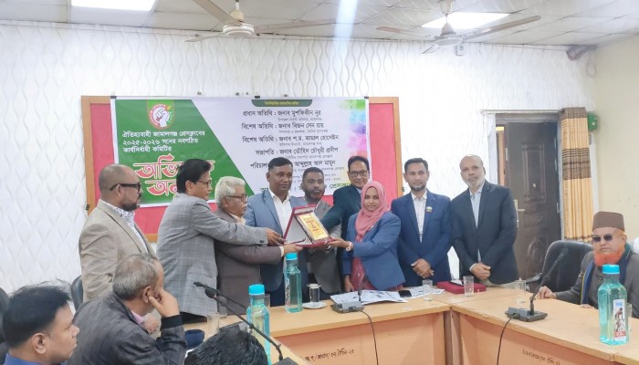 বর্ণিল আয়োজনে জামালগঞ্জ প্রেসক্লাবের নবগঠিত কমিটির অভিষেক অনুষ্ঠান বর্ণিল আয়োজনে জামালগঞ্জ প্রেসক্লাবের নবগঠিত কমিটির অভিষেক অনুষ্ঠান