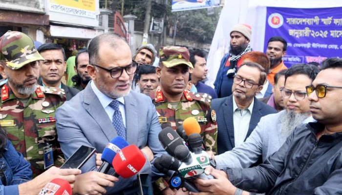 টিসিবি’র কার্যক্রম পরিচালিত হবে স্মার্ট ফ্যামিলি কার্ডের মাধ্যমে টিসিবি’র কার্যক্রম পরিচালিত হবে স্মার্ট ফ্যামিলি কার্ডের মাধ্যমে