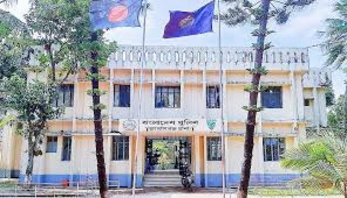 তরুণকে গলা কেটে হত্যার ঘটনায় মামলা দায়ের তরুণকে গলা কেটে হত্যার ঘটনায় মামলা দায়ের