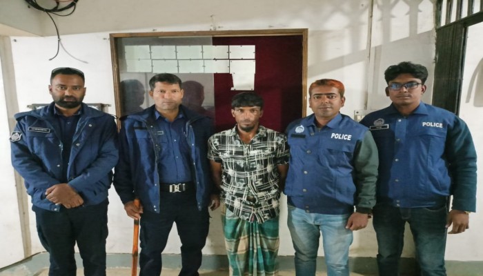 জামালগঞ্জে আকরাম হত্যা মামলার আসামি গ্রেফতার জামালগঞ্জে আকরাম হত্যা মামলার আসামি গ্রেফতার