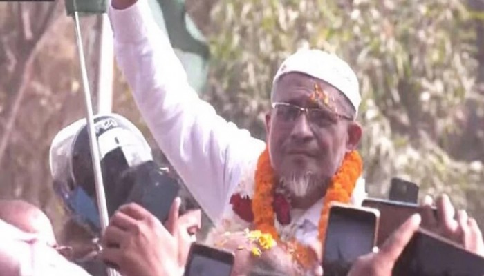 ১৭ বছর পর কারামুক্ত হলেন বাবর ১৭ বছর পর কারামুক্ত হলেন বাবর