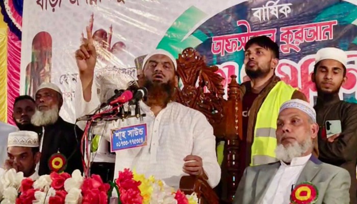 বাংলাদেশ চলবে ইসলামের আলোকে : মামুনুল হক বাংলাদেশ চলবে ইসলামের আলোকে : মামুনুল হক