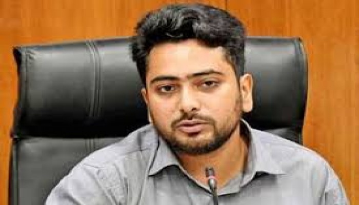 বিএনপি মহাসচিবের বক্তব্য ১/১১ সরকার গঠনের ইঙ্গিত : উপদেষ্টা নাহিদ বিএনপি মহাসচিবের বক্তব্য ১/১১ সরকার গঠনের ইঙ্গিত : উপদেষ্টা নাহিদ