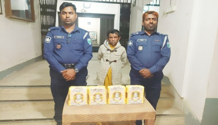 জামালগঞ্জে ভারতীয় বিড়ি উদ্ধার, গ্রেফতার ১ জামালগঞ্জে ভারতীয় বিড়ি উদ্ধার, গ্রেফতার ১