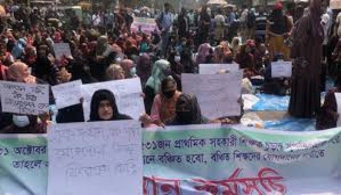 আলোচনা ফলপ্রসূ হয়নি, আন্দোলন চালিয়ে যাওয়ার ঘোষণা আলোচনা ফলপ্রসূ হয়নি, আন্দোলন চালিয়ে যাওয়ার ঘোষণা