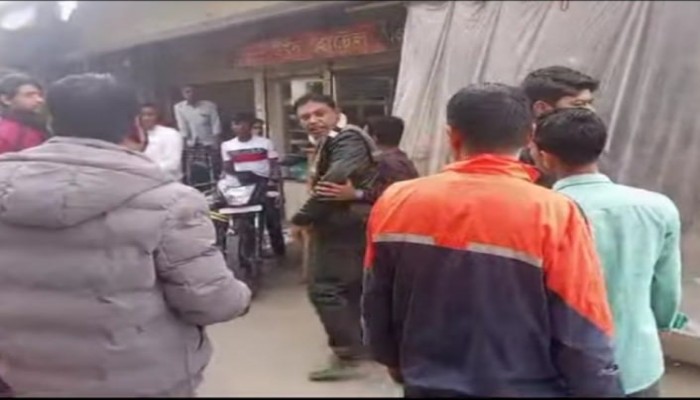 দোয়ারাবাজারে ইউপি চেয়ারম্যানের ওপর হামলা দোয়ারাবাজারে ইউপি চেয়ারম্যানের ওপর হামলা