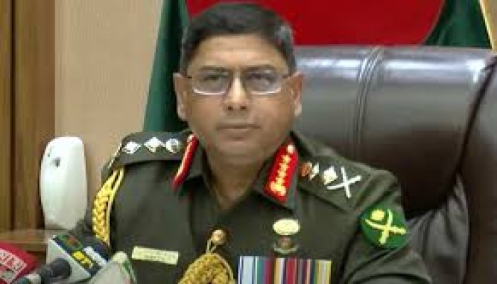সতর্ক করে দিচ্ছি, নিজেরা কাদা ছোড়াছুড়ি করলে স্বাধীনতা ও সার্বভৌমত্ব বিপন্ন হবে : সেনাপ্রধান সতর্ক করে দিচ্ছি, নিজেরা কাদা ছোড়াছুড়ি করলে স্বাধীনতা ও সার্বভৌমত্ব বিপন্ন হবে : সেনাপ্রধান