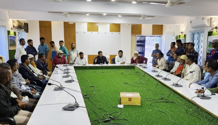 তাহিরপুরে ৭ মার্চের মধ্যেই ফসল রক্ষা বাঁধের কাজ সম্পন্নের নির্দেশ তাহিরপুরে ৭ মার্চের মধ্যেই ফসল রক্ষা বাঁধের কাজ সম্পন্নের নির্দেশ