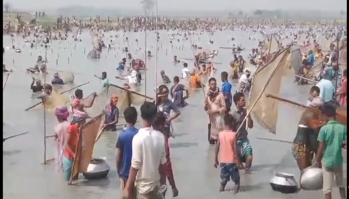 দিরাইয়ে বিল লুটের উৎসব, প্রশাসন অসহায় দিরাইয়ে বিল লুটের উৎসব, প্রশাসন অসহায়
