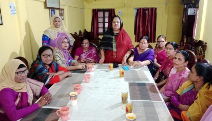 তৃণমূল নারী উদ্যোক্তা সোসাইটির সভা তৃণমূল নারী উদ্যোক্তা সোসাইটির সভা