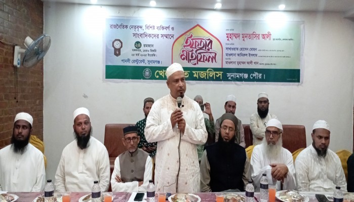 পৌর খেলাফত মজলিসের আলোচনা সভা ও ইফতার মাহফিল পৌর খেলাফত মজলিসের আলোচনা সভা ও ইফতার মাহফিল