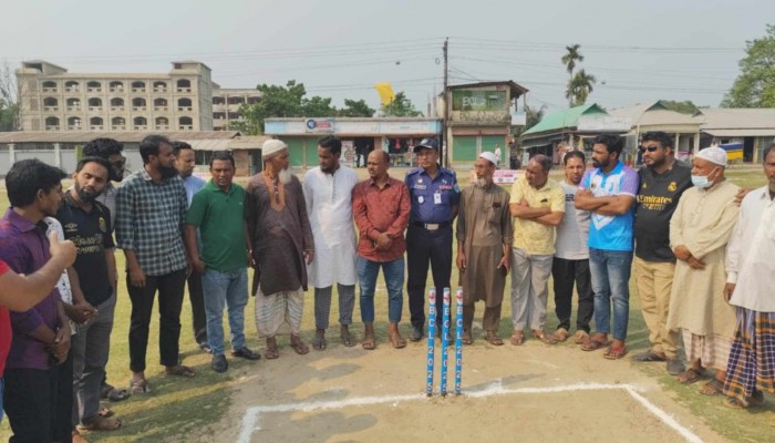 বাদশাগঞ্জ ক্রিকেট লীগ উদ্বোধন বাদশাগঞ্জ ক্রিকেট লীগ উদ্বোধন