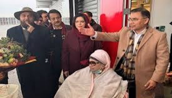 অর্ধযুগ পর পরিবারের সঙ্গে ঈদ করবেন খালেদা জিয়া অর্ধযুগ পর পরিবারের সঙ্গে ঈদ করবেন খালেদা জিয়া