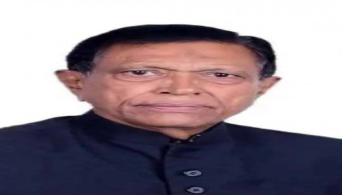 ইউপি চেয়ারম্যান রিয়াজুল ইসলামের দাফন সম্পন্ন ইউপি চেয়ারম্যান রিয়াজুল ইসলামের দাফন সম্পন্ন