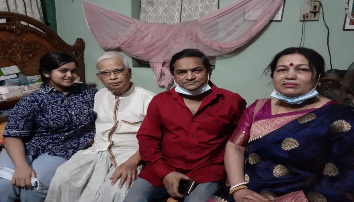 গরিবের ডাক্তার ছিলেন রাশেন্দ্র তালুকদার গরিবের ডাক্তার ছিলেন রাশেন্দ্র তালুকদার