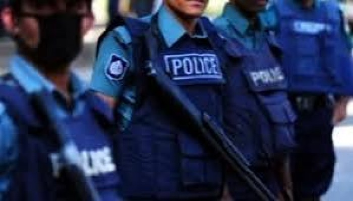 সারাদেশে বিশেষ অভিযান : ২৪ ঘণ্টায় গ্রেফতার ১৬১০ সারাদেশে বিশেষ অভিযান : ২৪ ঘণ্টায় গ্রেফতার ১৬১০