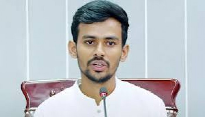 ক্ষমা চাইলেন উপদেষ্টা আসিফ মাহমুদ ক্ষমা চাইলেন উপদেষ্টা আসিফ মাহমুদ