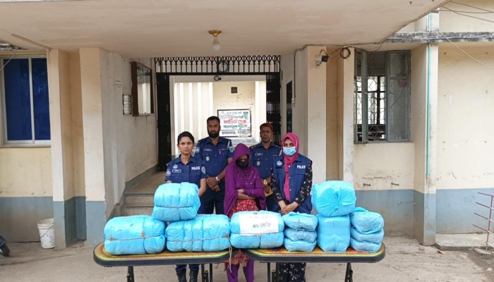 জামালগঞ্জে ৪০ কেজি গাঁজাসহ ১ নারী আটক জামালগঞ্জে ৪০ কেজি গাঁজাসহ ১ নারী আটক