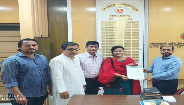 শিক্ষাব্যবস্থা জাতীয়করণসহ ১১দফা দাবিতে স্মারকলিপি শিক্ষাব্যবস্থা জাতীয়করণসহ ১১দফা দাবিতে স্মারকলিপি