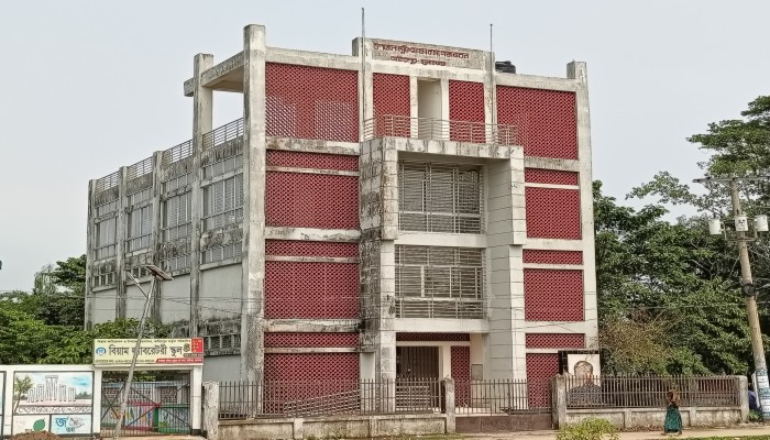 ‘নিষ্প্রাণ’ মুক্তিযোদ্ধা কমপ্লেক্স নির্বাচন বন্ধ, নেই কার্যক্রম, নেই মুক্তিযোদ্ধাদের উপস্থিতি ‘নিষ্প্রাণ’ মুক্তিযোদ্ধা কমপ্লেক্স নির্বাচন বন্ধ, নেই কার্যক্রম, নেই মুক্তিযোদ্ধাদের উপস্থিতি