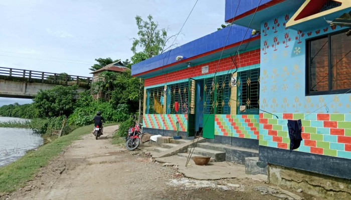 রক্তি নদীর তীরে দখলদারদের থাবা, গড়ে উঠেছে অবৈধ স্থাপনা রক্তি নদীর তীরে দখলদারদের থাবা, গড়ে উঠেছে অবৈধ স্থাপনা