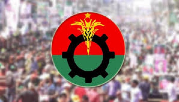 নির্বাচনের দাবিতে মাঠে নামার কথা ভাবছে বিএনপি নির্বাচনের দাবিতে মাঠে নামার কথা ভাবছে বিএনপি