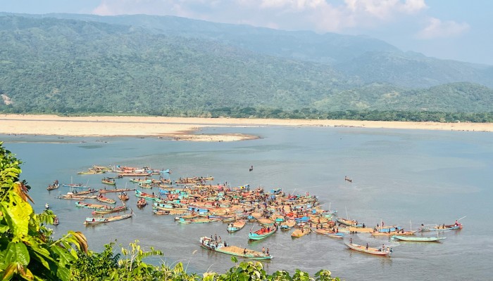 যাদুকাটা বালুমহাল ইজারা স্থগিত, ২০ হাজার শ্রমিকের মানবেতর জীবন যাদুকাটা বালুমহাল ইজারা স্থগিত, ২০ হাজার শ্রমিকের মানবেতর জীবন
