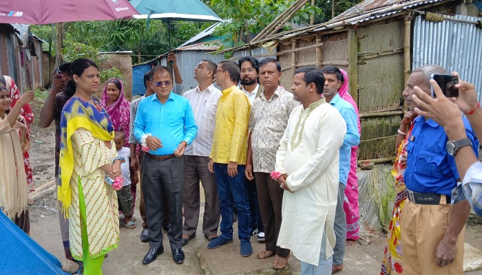 নদী দূষণ ঠেকাতে নেটওয়ার্কিং টয়লেট প্রকল্প উদ্বোধন নদী দূষণ ঠেকাতে নেটওয়ার্কিং টয়লেট প্রকল্প উদ্বোধন