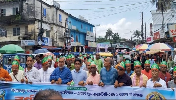 বর্ণাঢ্য আয়োজনে জন্মাষ্টমী উদযাপিত