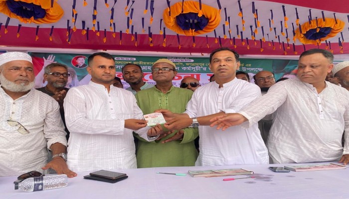 যারা নির্বাচনের বিরোধিতা করছে তারা দেশের শত্রু : কয়ছর এম আহমদ যারা নির্বাচনের বিরোধিতা করছে তারা দেশের শত্রু : কয়ছর এম আহমদ