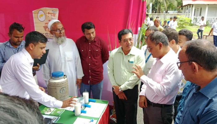 ইরা-সিআরইএ প্রকল্পের উদ্যোগে ‘অভিযোজন এক্সপো’ উদ্বোধন ইরা-সিআরইএ প্রকল্পের উদ্যোগে ‘অভিযোজন এক্সপো’ উদ্বোধন