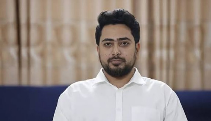 আখতারের ওপর হামলায় প্রশাসনের লোকজন জড়িত: নাহিদ ইসলাম