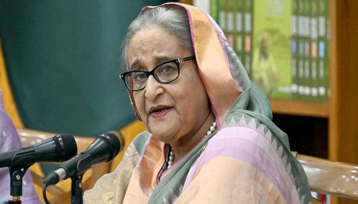 শেখ হাসিনাসহ ২৬১ জনকে পলাতক দেখিয়ে পত্রিকায় বিজ্ঞপ্তি প্রকাশ