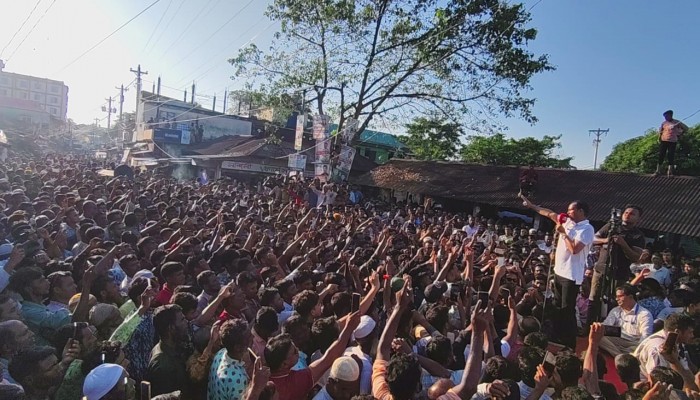 যারা বেহেস্তের টিকেট দেয় তাদেরকে নির্বাচনে বর্জন করতে হবে