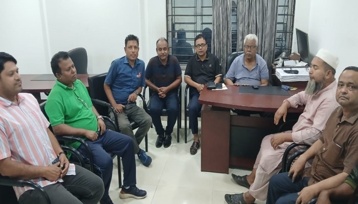 সুনামকণ্ঠ সাহিত্য পরিষদের আড্ডা অনুষ্ঠিত