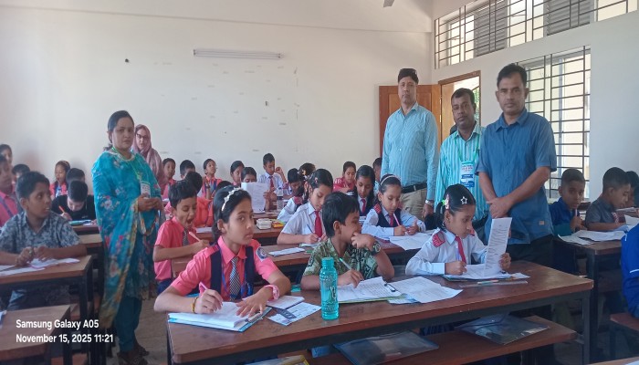 শহীদ লিয়াকত স্মৃতি বৃত্তি পরীক্ষা অনুষ্ঠিত